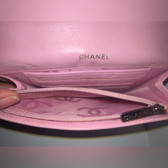 Vintage Chanel Wallet - Picture 5 of 13